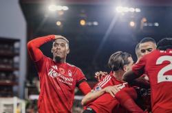 雷速体育网页版-关于利兹联客场战平富勒姆，积分领先保持不败的信息