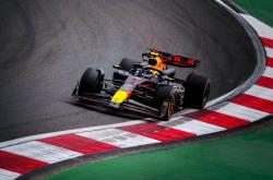 雷速体育官方-阿斯顿马丁横扫梅赛德斯，周冠宇刷新纪录