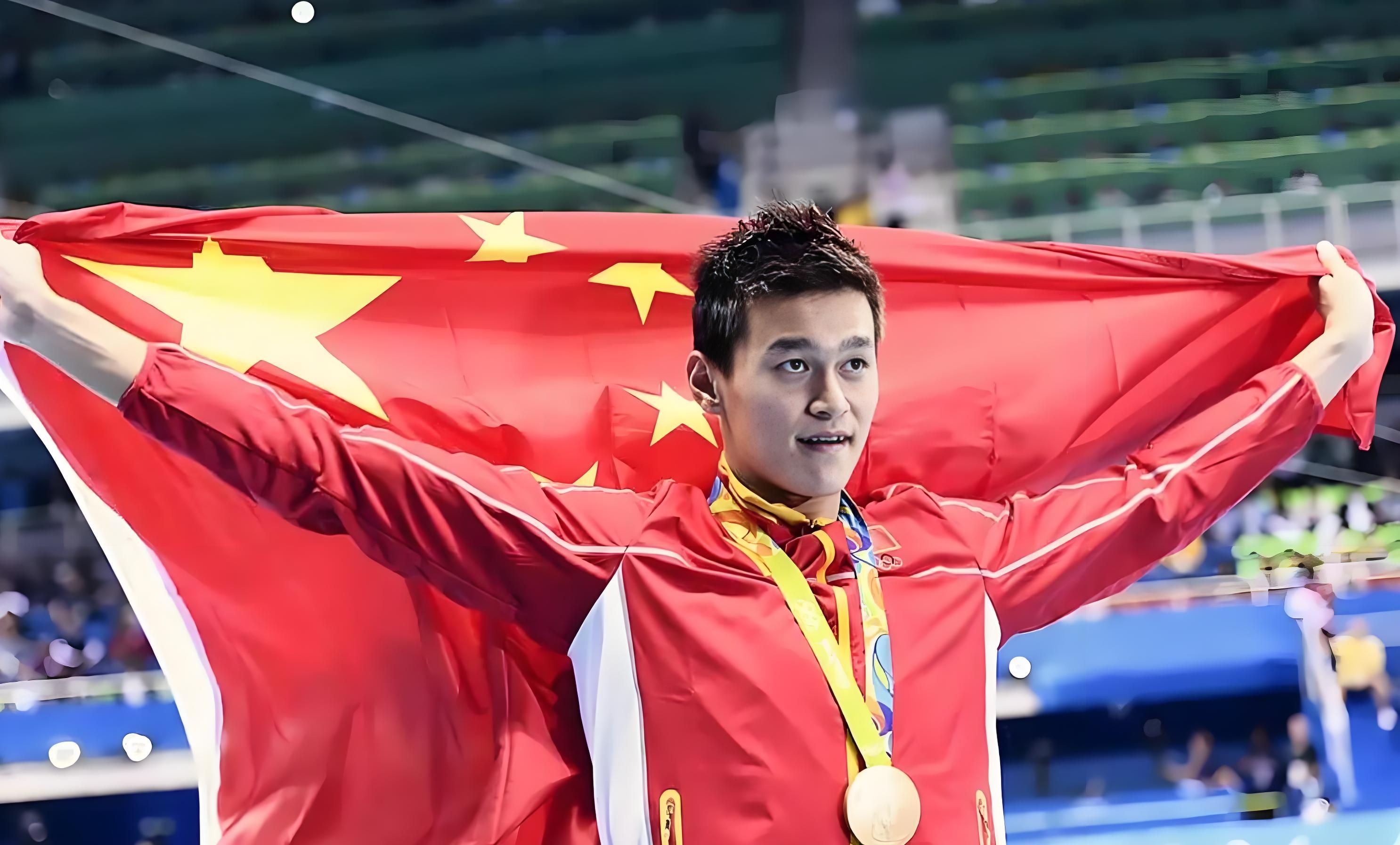 足球明星孙杨将宣布退役
